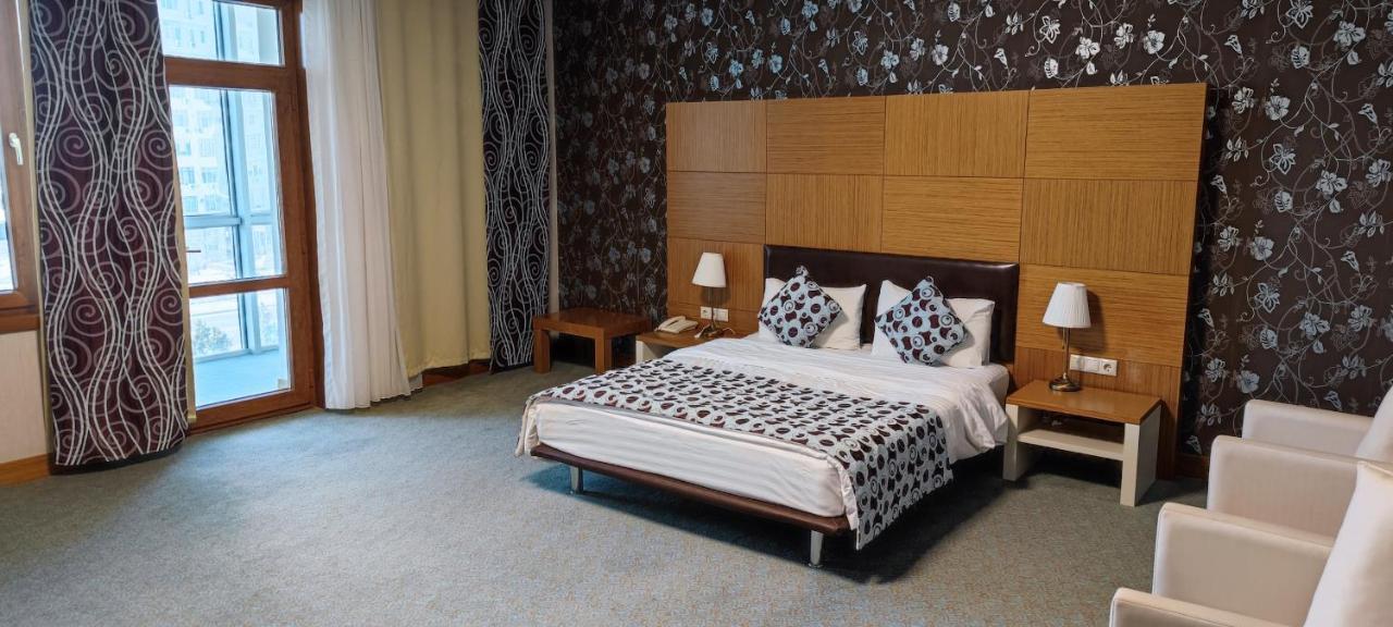 Grand Nur Plaza Hotel Aktau  Luaran gambar