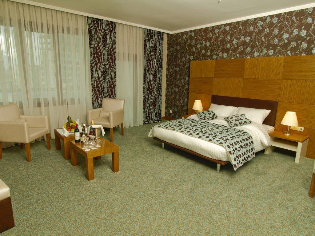 Grand Nur Plaza Hotel Aktau  Luaran gambar