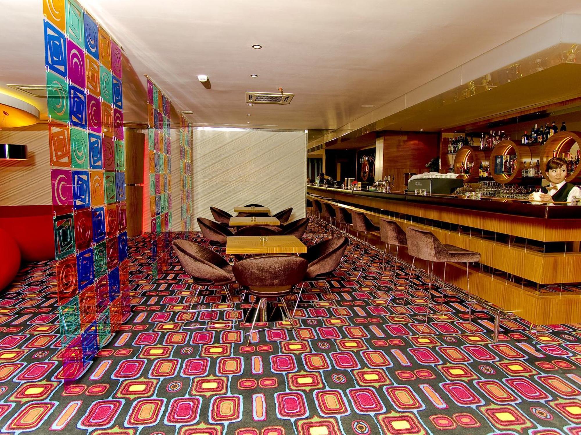 Grand Nur Plaza Hotel Aktau  Luaran gambar